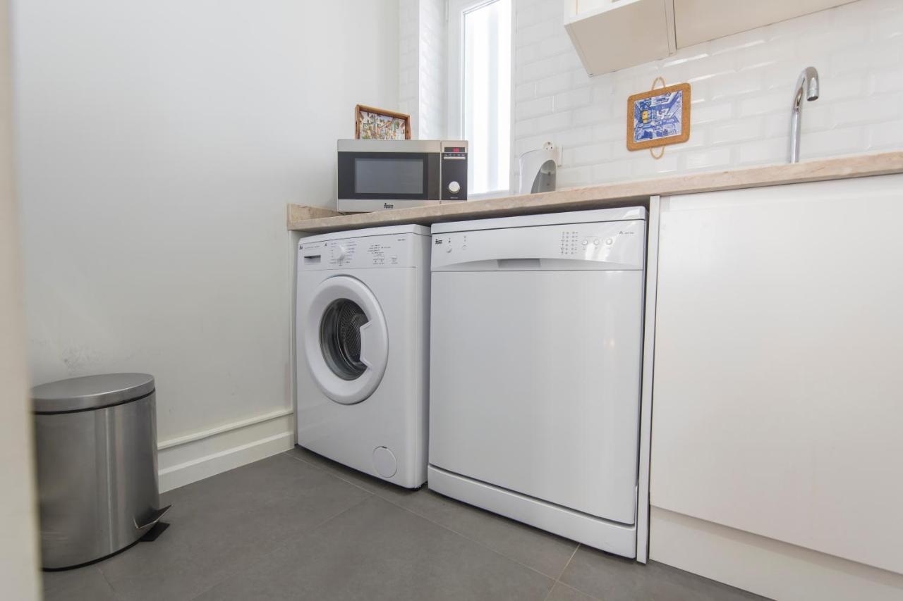 Cozy Flat In The Heart Of Alfama Appartement Lissabon Buitenkant foto